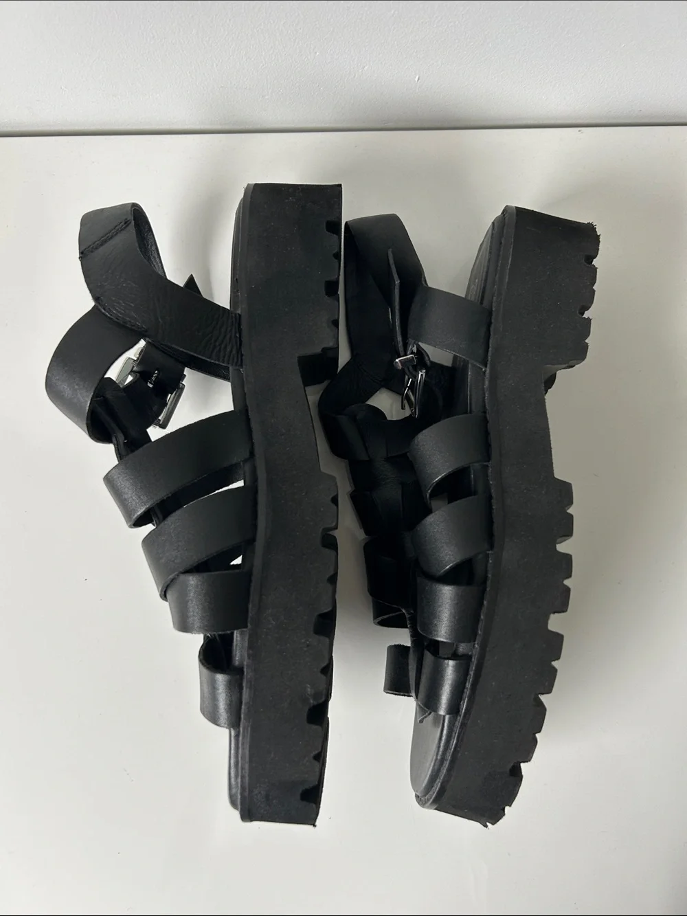 Seychelles Black Strappy Buckle Gladiator Sandals